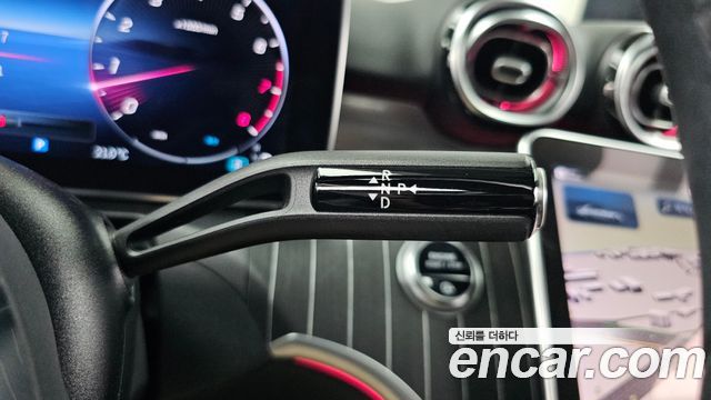 Mercedes-Benz C-Class 2022 — photo 12