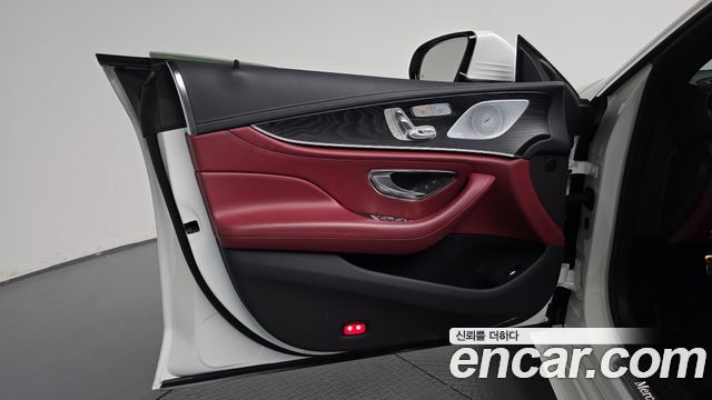 Mercedes-Benz CLS-Class 2023 — photo 14
