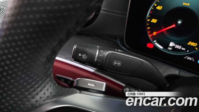 Mercedes-Benz CLS-Class 2023 — photo 36