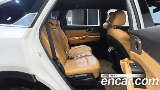 Kia Sorento 2021 — photo 17
