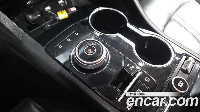 Kia K5 2022 — photo 12