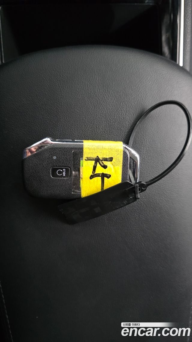 Kia K5 2022 — photo 31