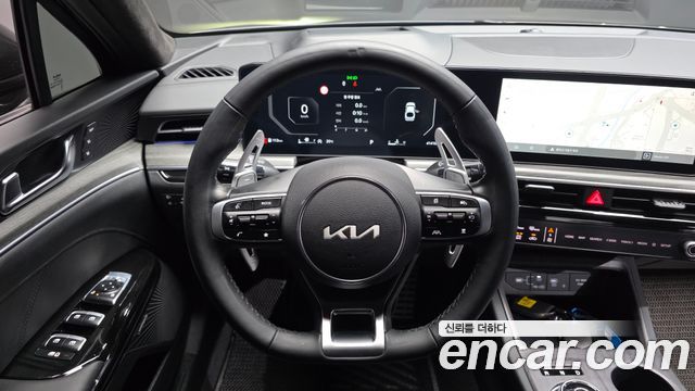 Kia K5 2024 — photo 20