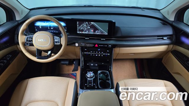 Kia Canival 2023 — photo 10