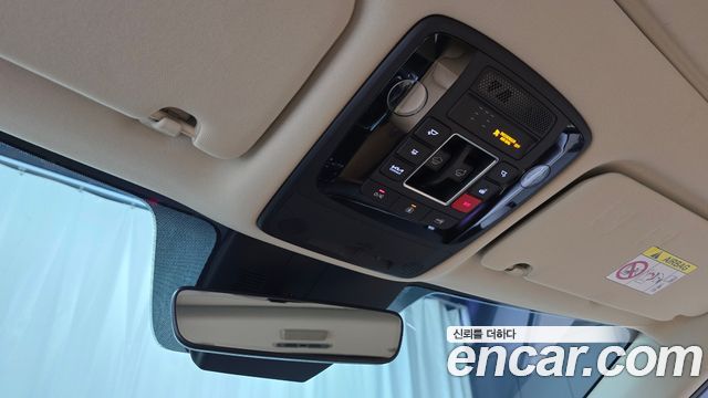 Kia Canival 2023 — photo 29