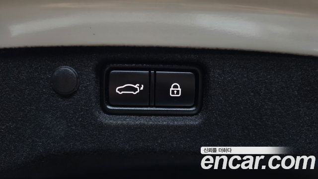 Kia K7 2020 — photo 24