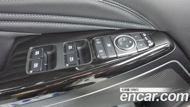 Kia K7 2020 — photo 26