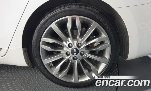 Kia K7 2020 — photo 7