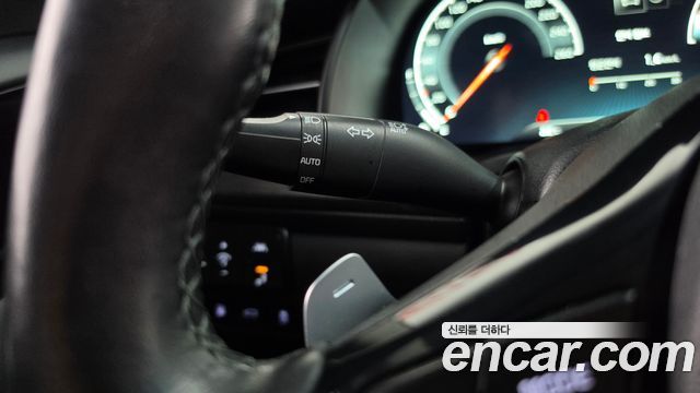 Kia K7 2020 — photo 30
