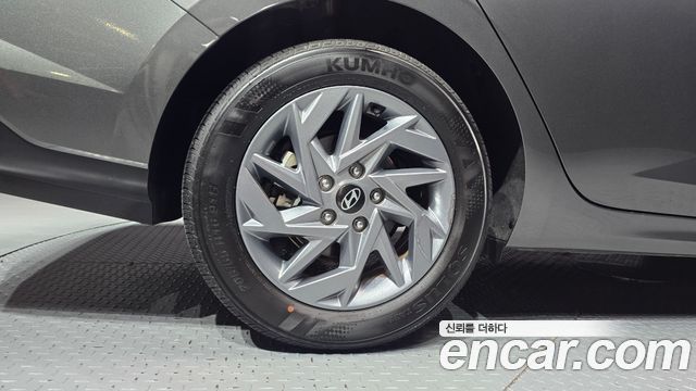 Hyundai AVANTE 2026 — photo 5
