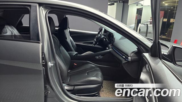 Hyundai AVANTE 2026 — photo 17