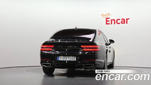 Genesis G80 2022 — photo 4