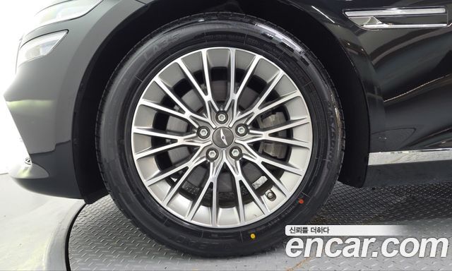 Genesis G80 2022 — photo 5