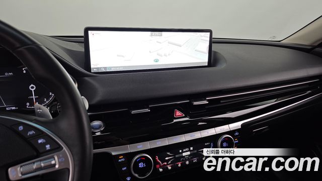 Genesis G80 2022 — photo 19