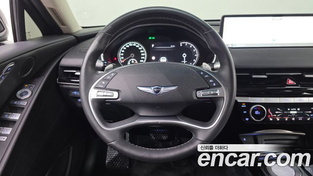 Genesis G80 2022 — photo 20