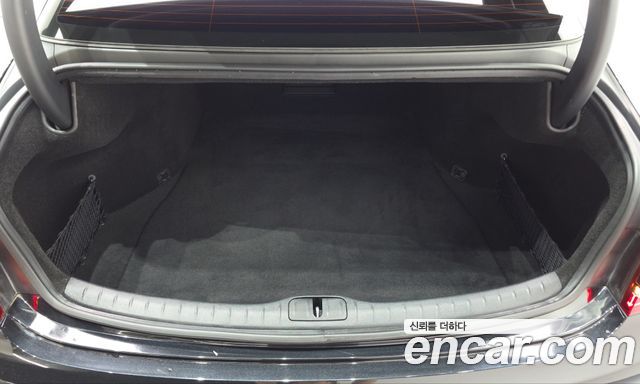 Genesis G80 2022 — photo 24