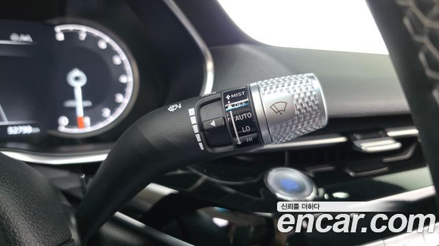 Genesis G80 2022 — photo 28