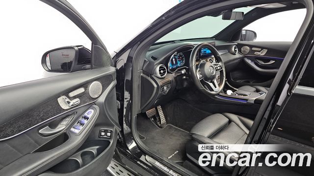 Mercedes-Benz GLC-Class 2021 — photo 17