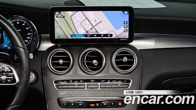 Mercedes-Benz GLC-Class 2021 — photo 19