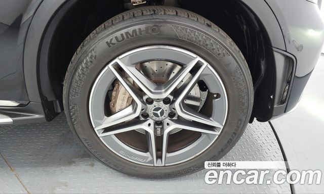 Mercedes-Benz GLC-Class 2021 — photo 7
