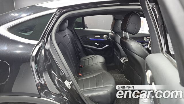Mercedes-Benz GLC-Class 2021 — photo 16