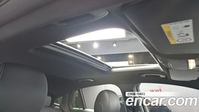 Mercedes-Benz GLC-Class 2021 — photo 28