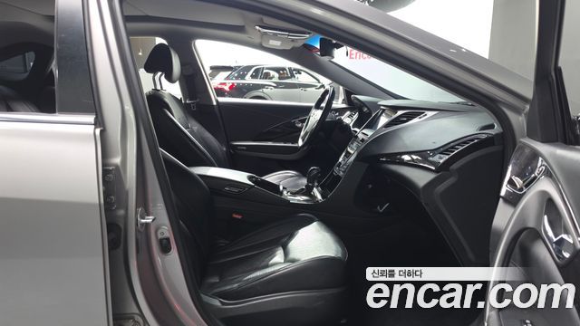 Hyundai Grandeur 2014 — photo 11