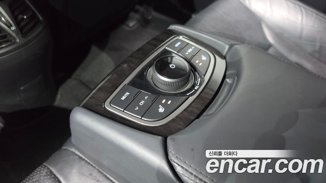 Hyundai Grandeur 2014 — photo 19