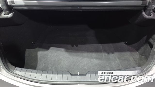 Hyundai Grandeur 2014 — photo 20
