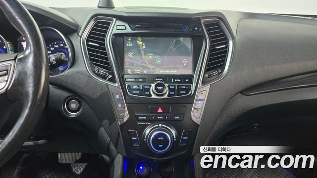 Hyundai Santafe 2015 — photo 19