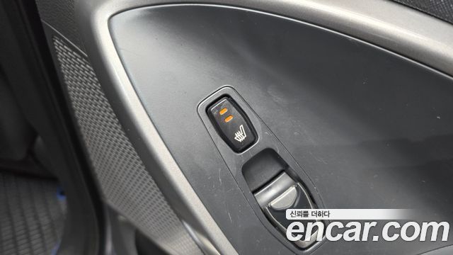 Hyundai Santafe 2015 — photo 24