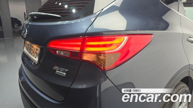 Hyundai Santafe 2015 — photo 9