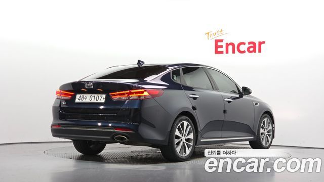 Kia K5 2017 — photo 2