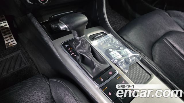 Kia K5 2017 — photo 12