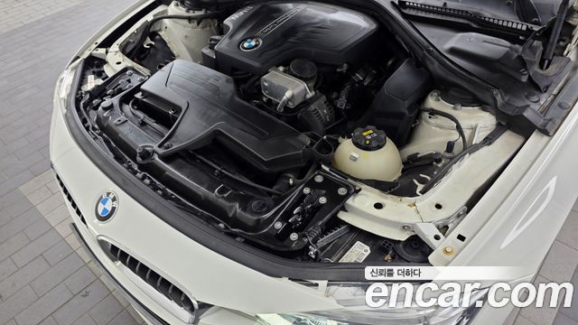 BMW 3-Series 2016 — photo 6