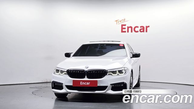 BMW 5-Series 2018 — photo 3
