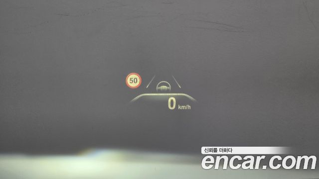 BMW 5-Series 2018 — photo 17