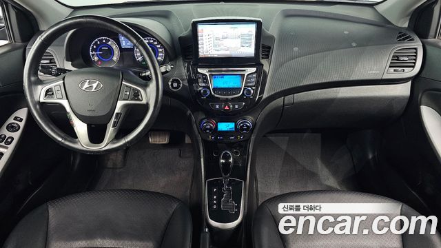 Hyundai Accent 2014 — photo 10