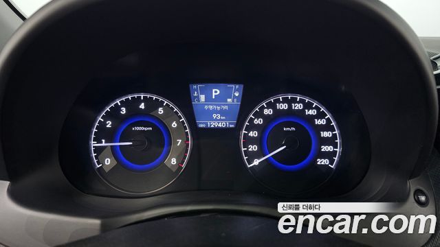 Hyundai Accent 2014 — photo 11