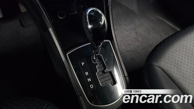Hyundai Accent 2014 — photo 12