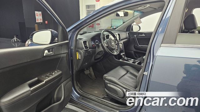 Kia Sportage 2017 — photo 13