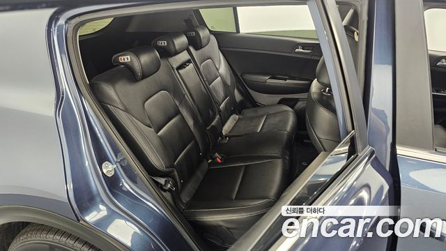 Kia Sportage 2017 — photo 17