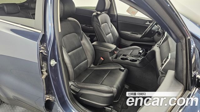 Kia Sportage 2017 — photo 18