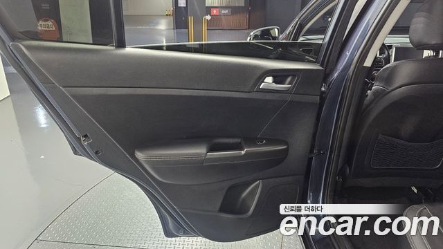 Kia Sportage 2017 — photo 15