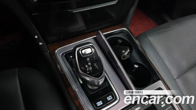 Hyundai Equus 2014 — photo 9