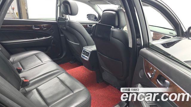 Hyundai Equus 2014 — photo 13