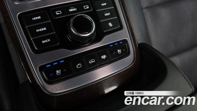Hyundai Equus 2014 — photo 19