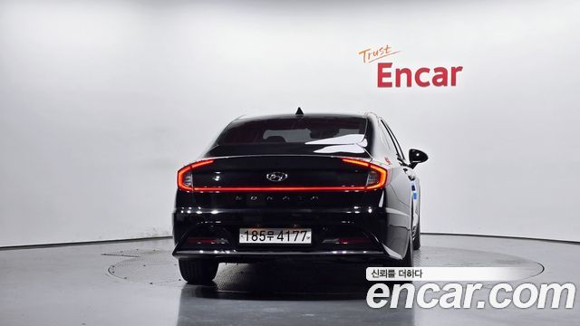 Hyundai Sonata 2022 — photo 4