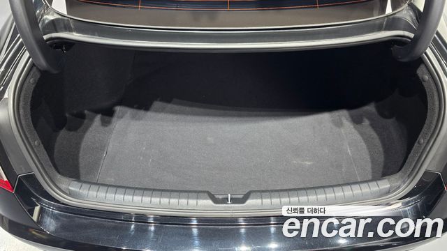 Hyundai Sonata 2022 — photo 24