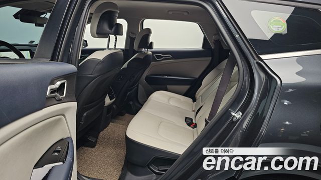 Kia Sportage 2023 — photo 18